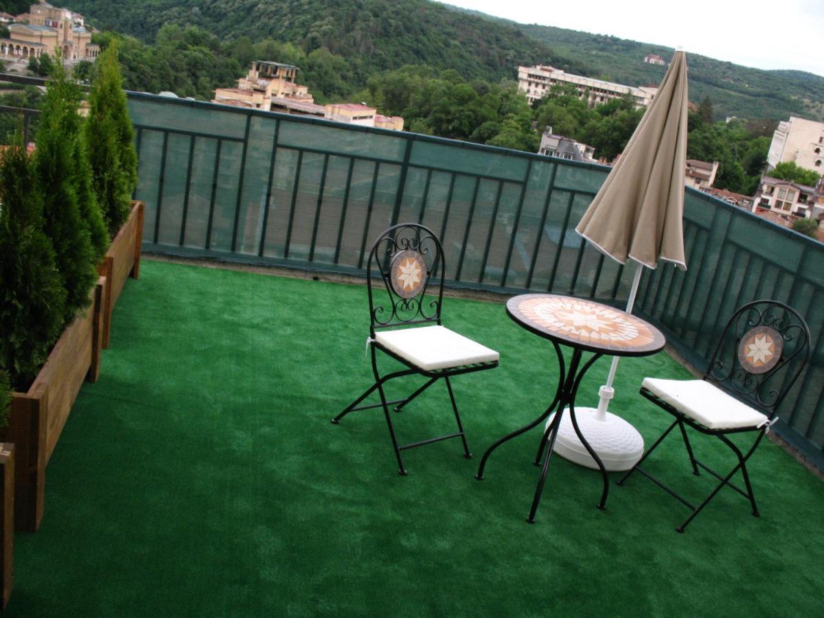 Leon Rent Studio 8 Lägenhet Veliko Tărnovo Exteriör bild